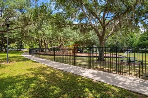 4021 Lithia Ridge Boulevard Valrico FL 33596