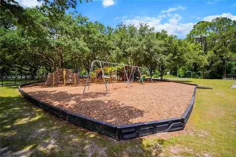 4021 Lithia Ridge Boulevard Valrico FL 33596