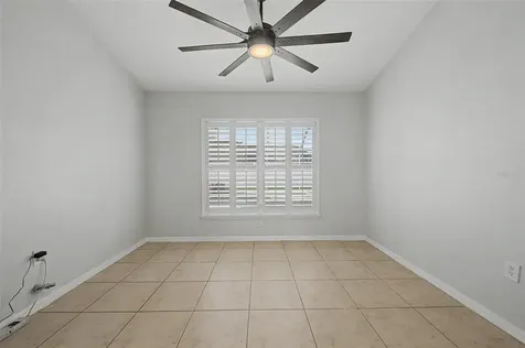 4021 Lithia Ridge Boulevard Valrico FL 33596