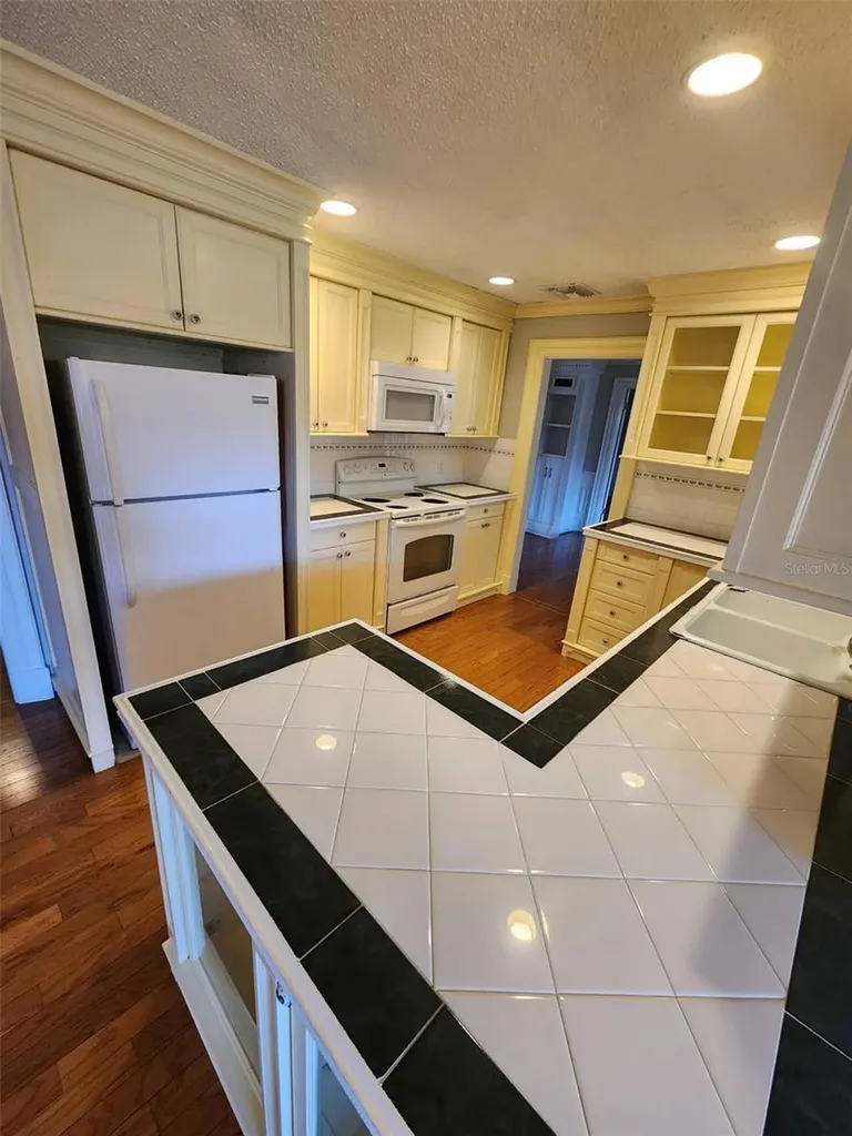 549 Burlington Avenue NE Palm Bay FL 32907