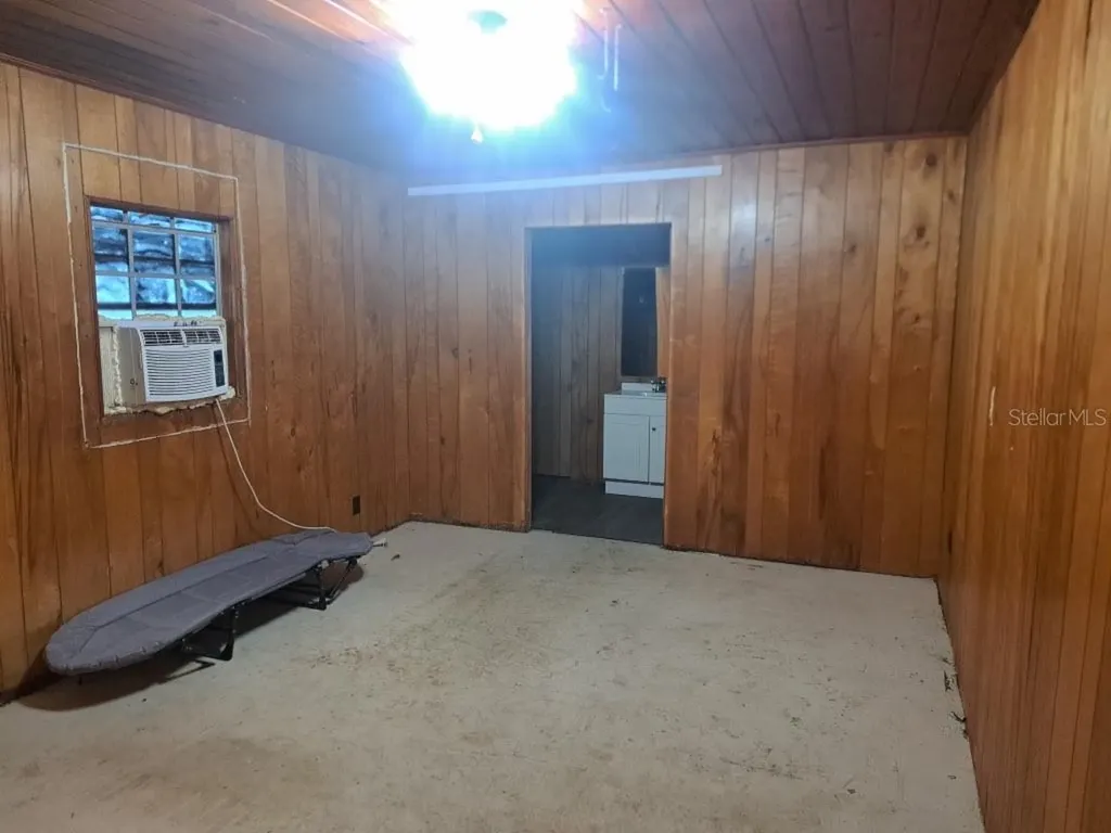 4381 Lee Road Marianna FL 32448