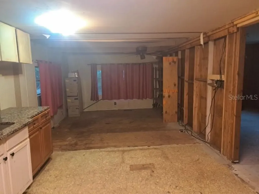 4381 Lee Road Marianna FL 32448