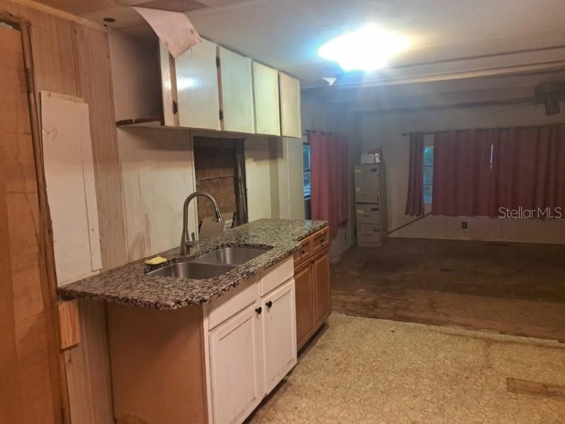 4381 Lee Road Marianna FL 32448