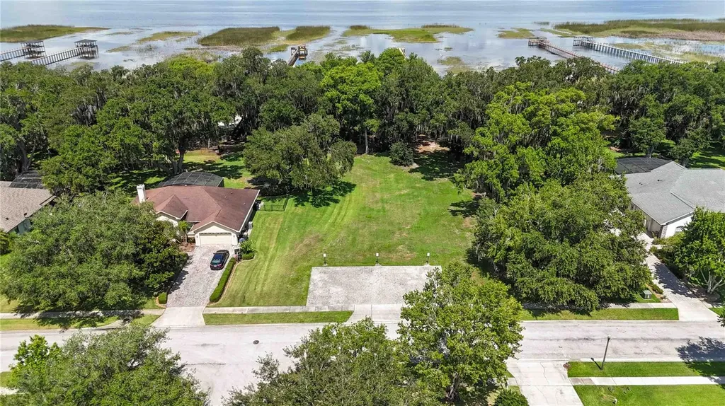 122 Lena Ann Drive St Cloud FL 34771