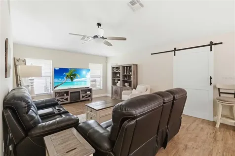 122 Lena Ann Drive St Cloud FL 34771