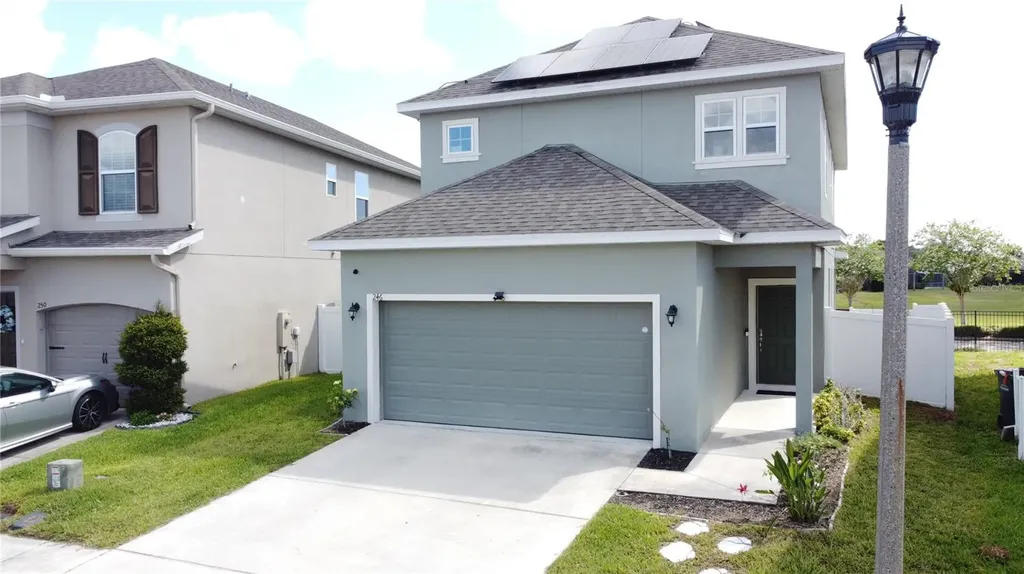246 Aberdeen Street Davenport FL 33896