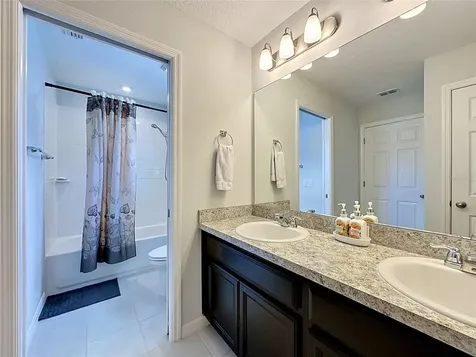 246 Aberdeen Street Davenport FL 33896