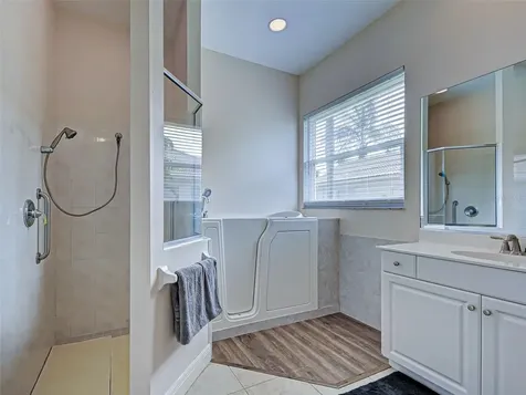 5017 Bella Terra Drive Venice FL 34293