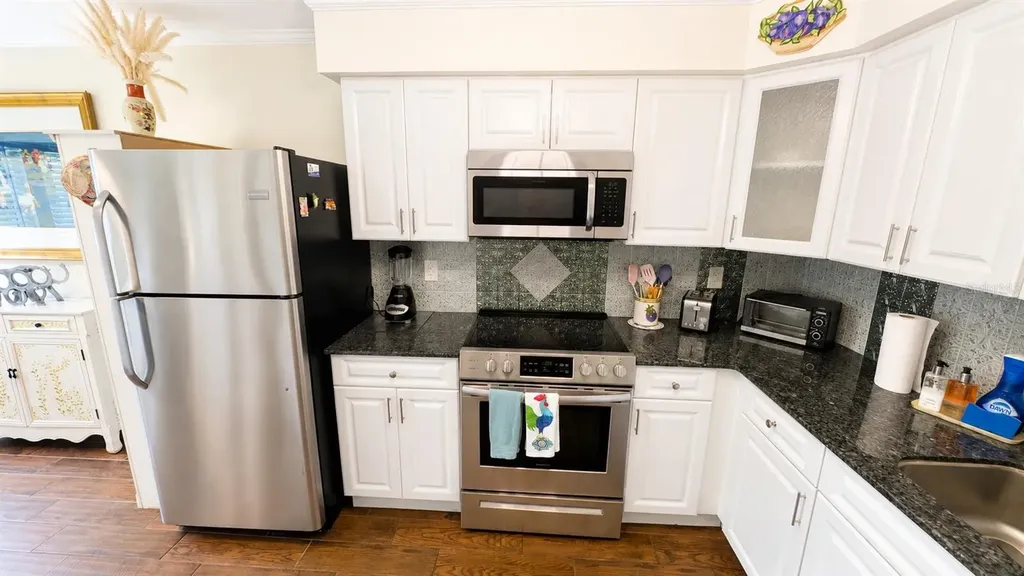 3413 Clark Road Sarasota FL 34231