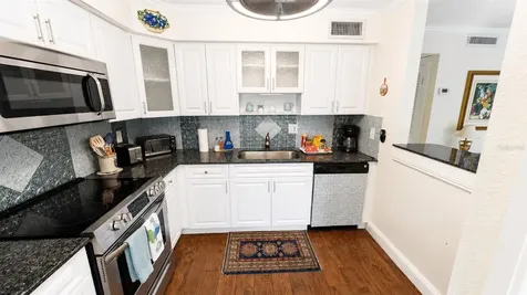 3413 Clark Road Sarasota FL 34231