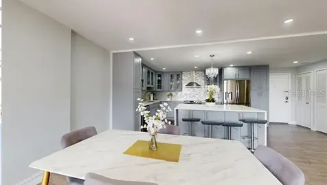 400 Island Way Clearwater Beach FL 33767