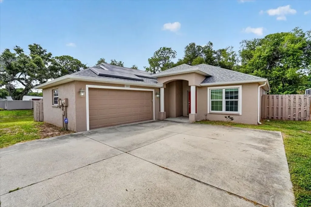 1881 Summer Walk Circle Sarasota FL 34232