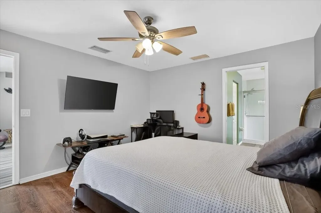 1881 Summer Walk Circle Sarasota FL 34232