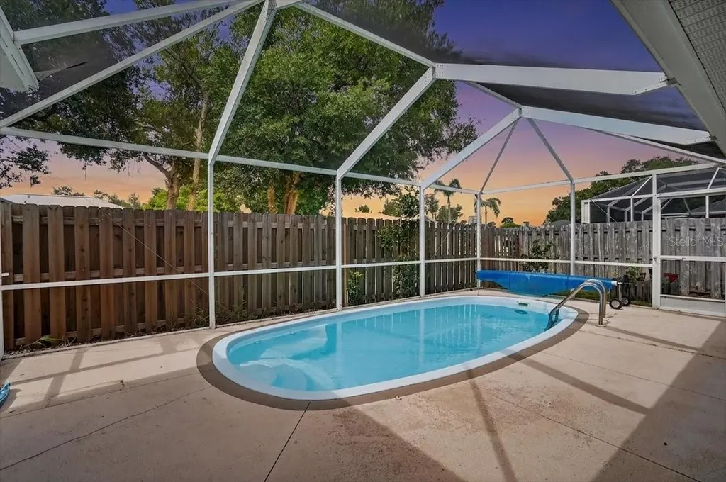1881 Summer Walk Circle Sarasota FL 34232