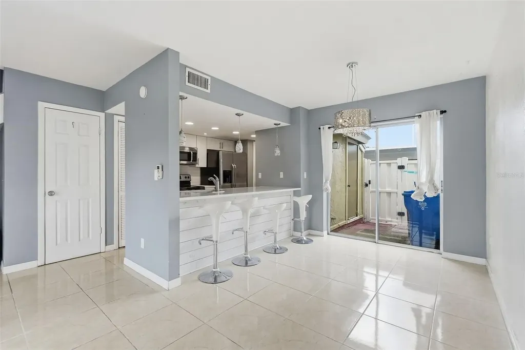 6902 El Centro Court Tampa FL 33634