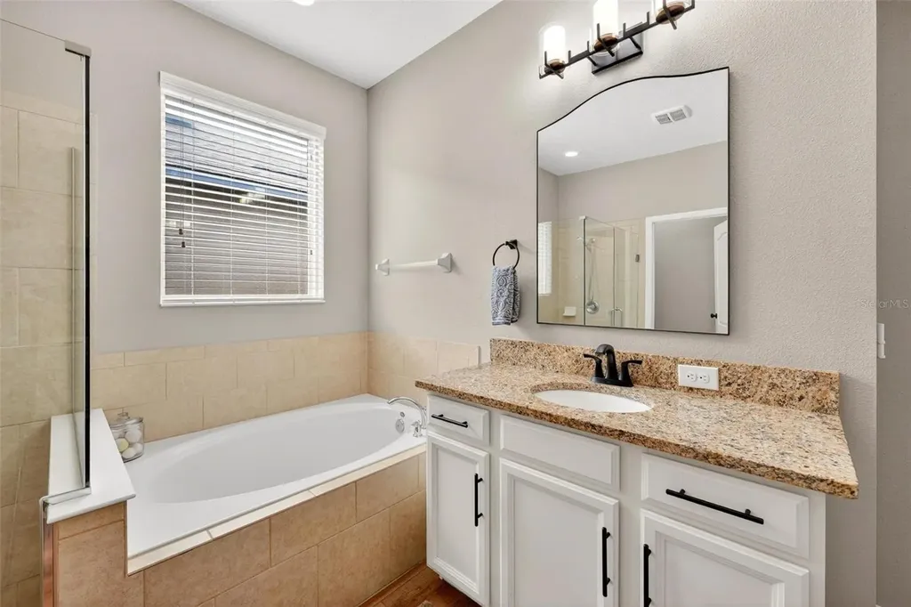 4025 Lake Bosse View Drive Orlando FL 32810