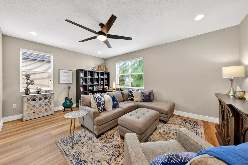 4025 Lake Bosse View Drive Orlando FL 32810