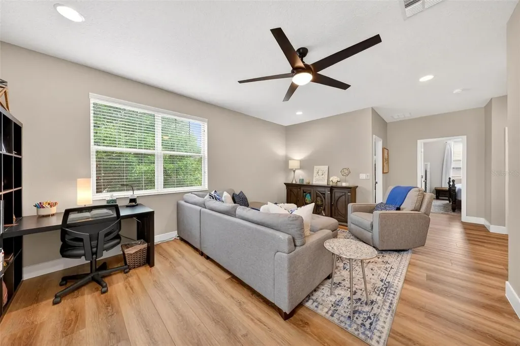 4025 Lake Bosse View Drive Orlando FL 32810
