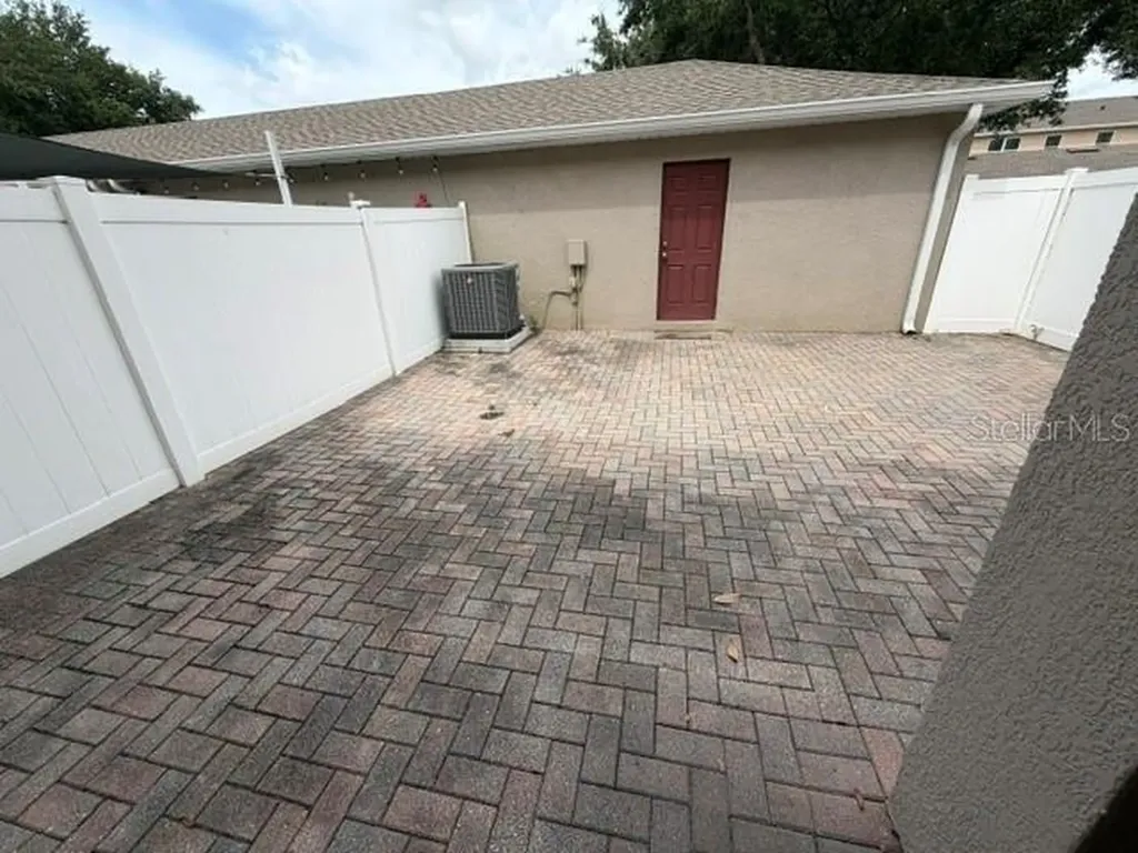 9118 Sabal Pine Way Orlando FL 32832