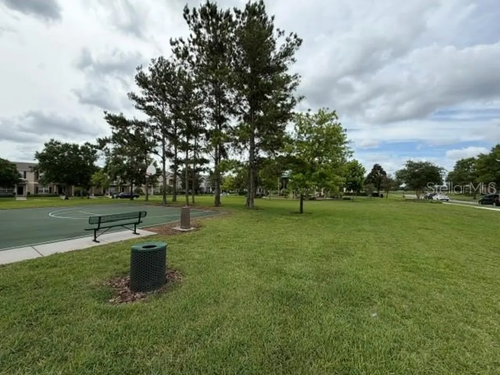 9118 Sabal Pine Way Orlando FL 32832