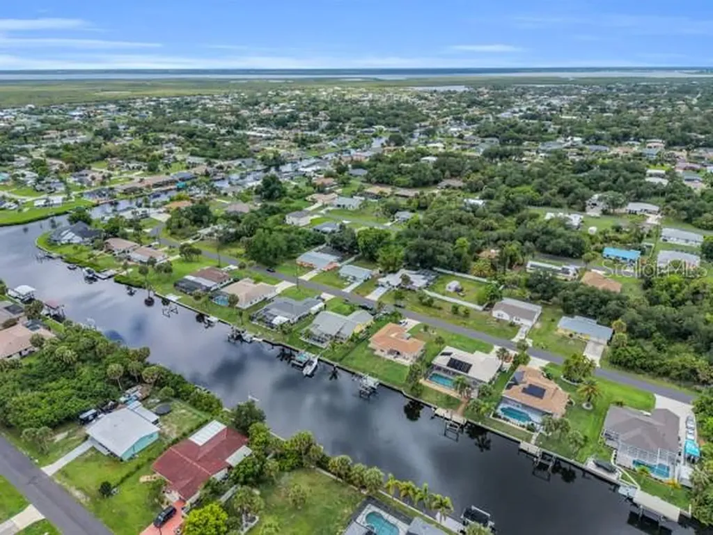 18634 Goodman Circle Port Charlotte FL 33948