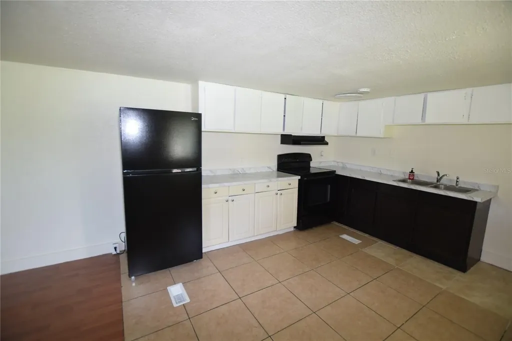 320 Neighbors Lane St Cloud FL 34771