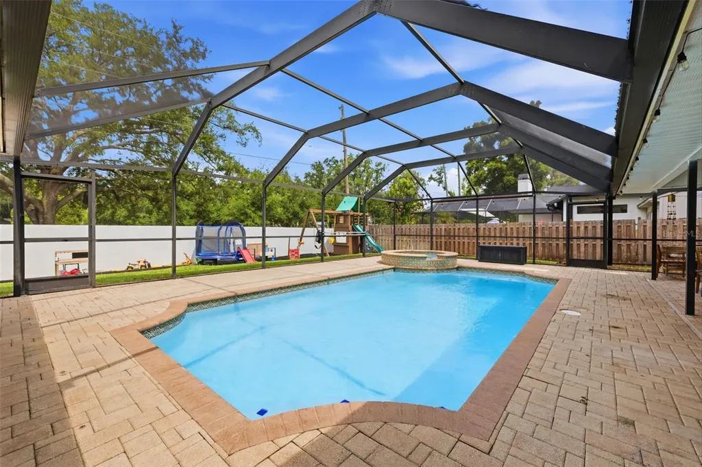 1521 Waterwood Drive Lutz FL 33559