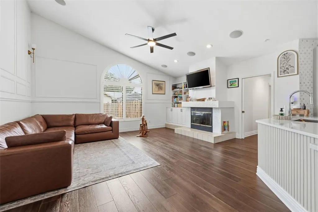 1521 Waterwood Drive Lutz FL 33559
