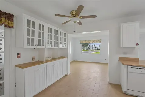 3549 98th Avenue N Pinellas Park FL 33782