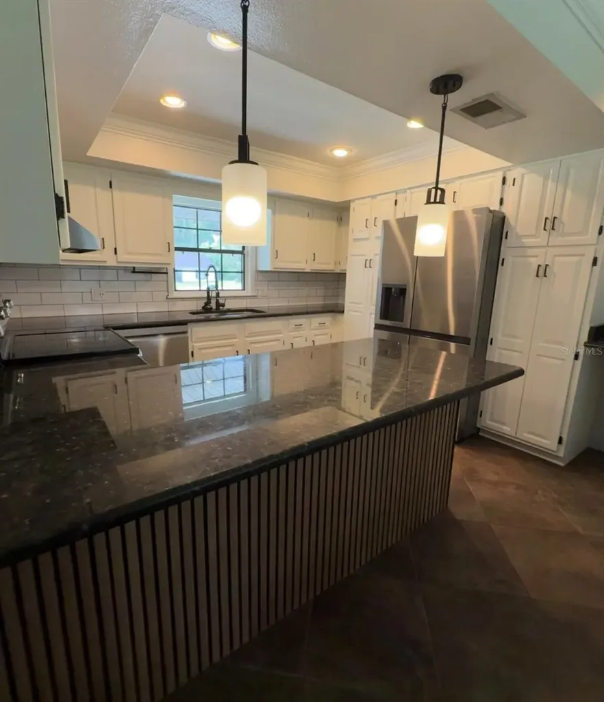 645 SE 21st Place Ocala FL 34471