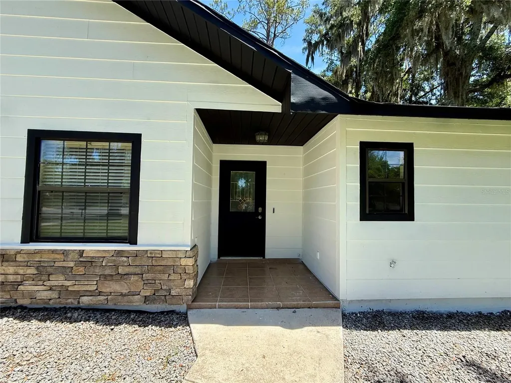 645 SE 21st Place Ocala FL 34471