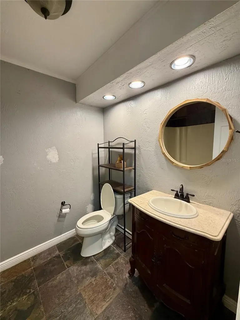 645 SE 21st Place Ocala FL 34471