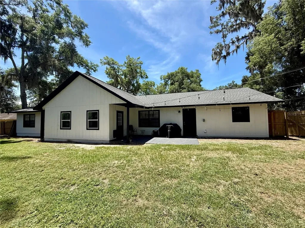 645 SE 21st Place Ocala FL 34471