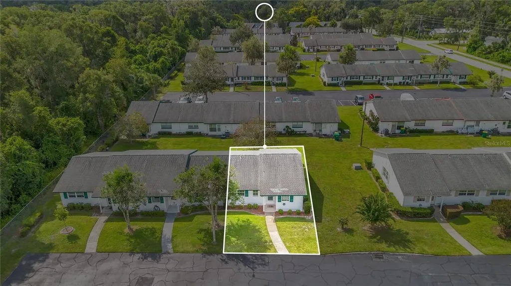 239 N Hill Avenue Deland FL 32724