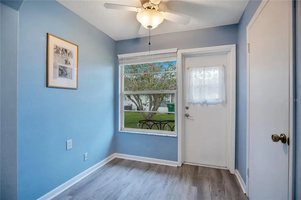 239 N Hill Avenue Deland FL 32724