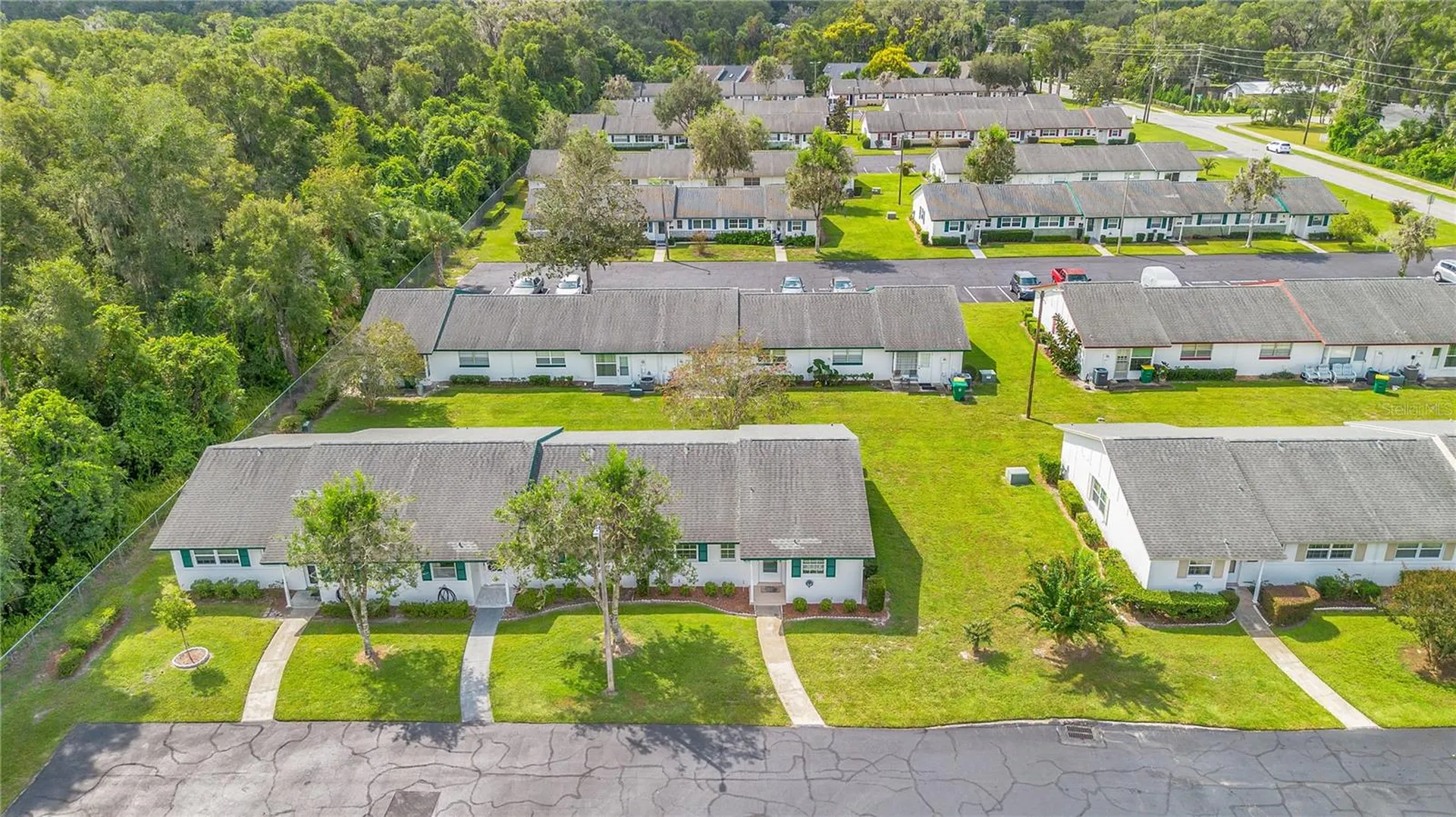 239 N Hill Avenue Deland FL 32724