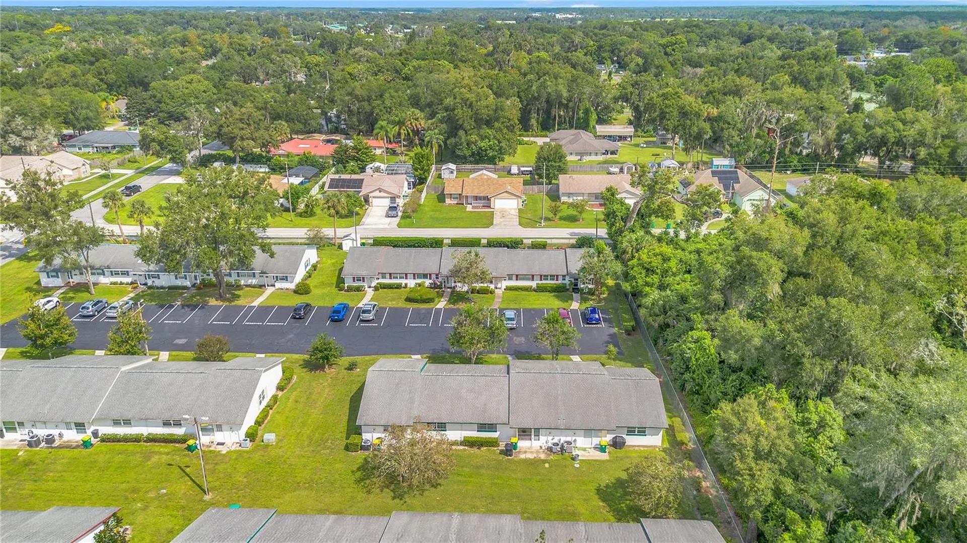 239 N Hill Avenue Deland FL 32724