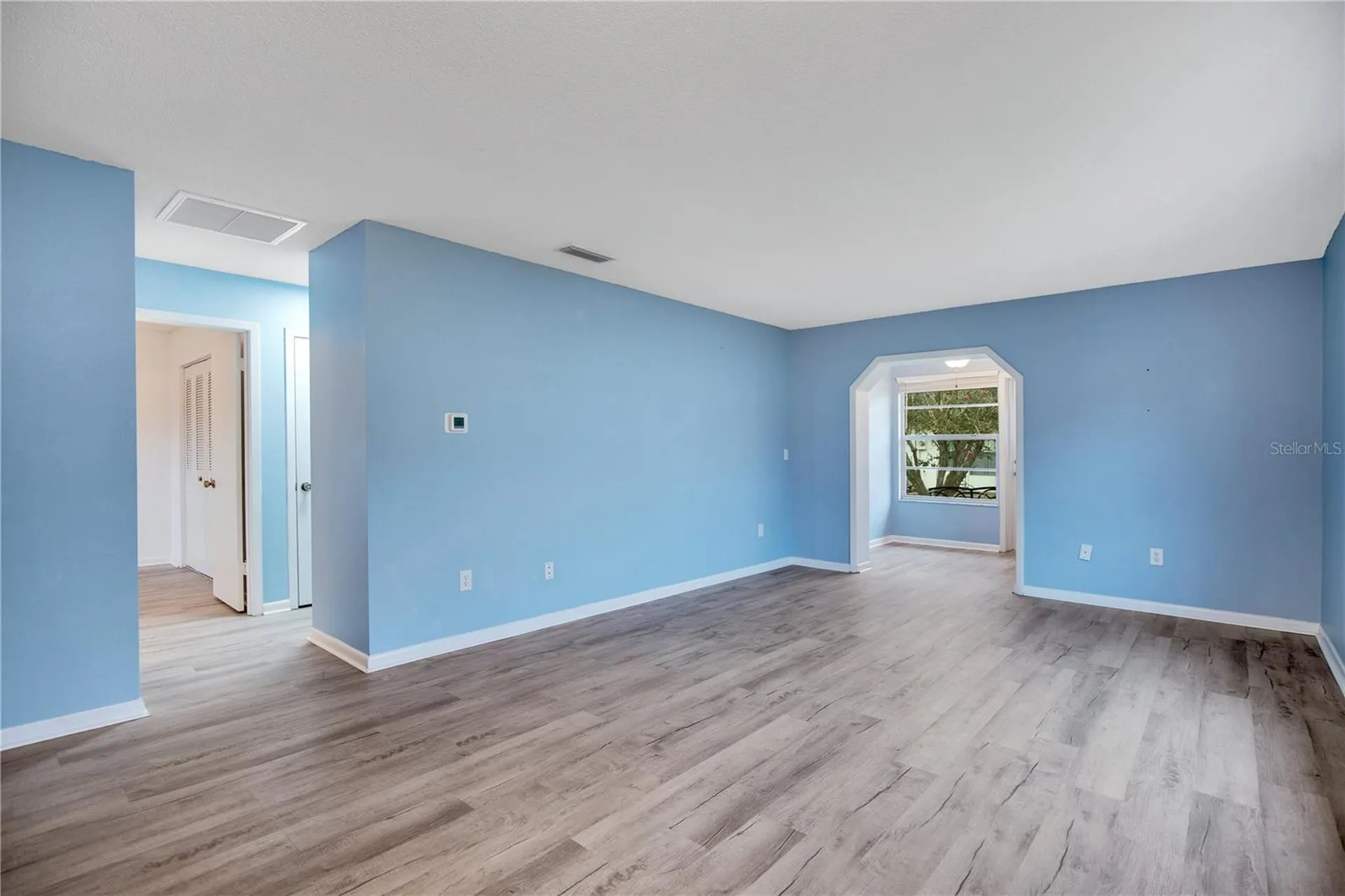 239 N Hill Avenue Deland FL 32724