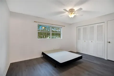 239 N Hill Avenue Deland FL 32724
