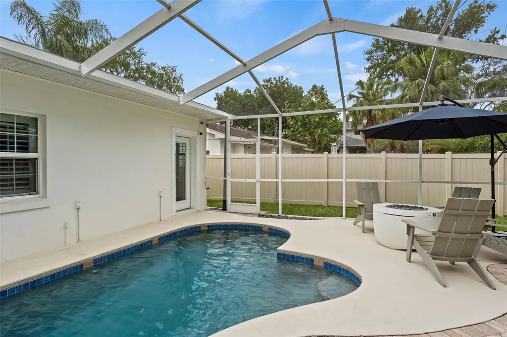 480 W Davis Boulevard Tampa FL 33606