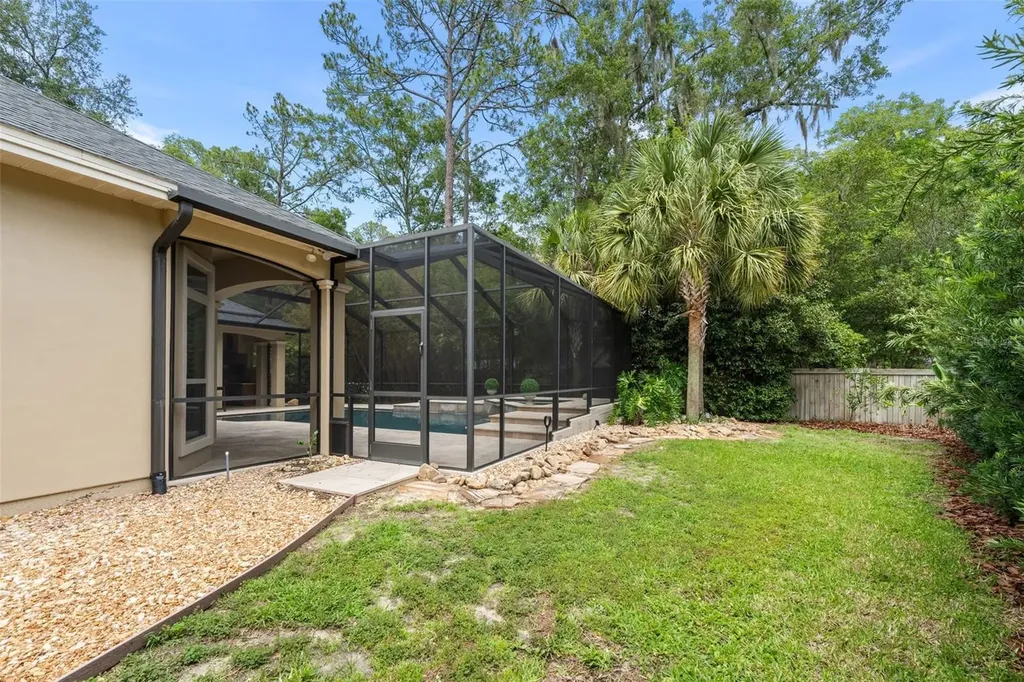 13523 NW 8th Road Newberry FL 32669