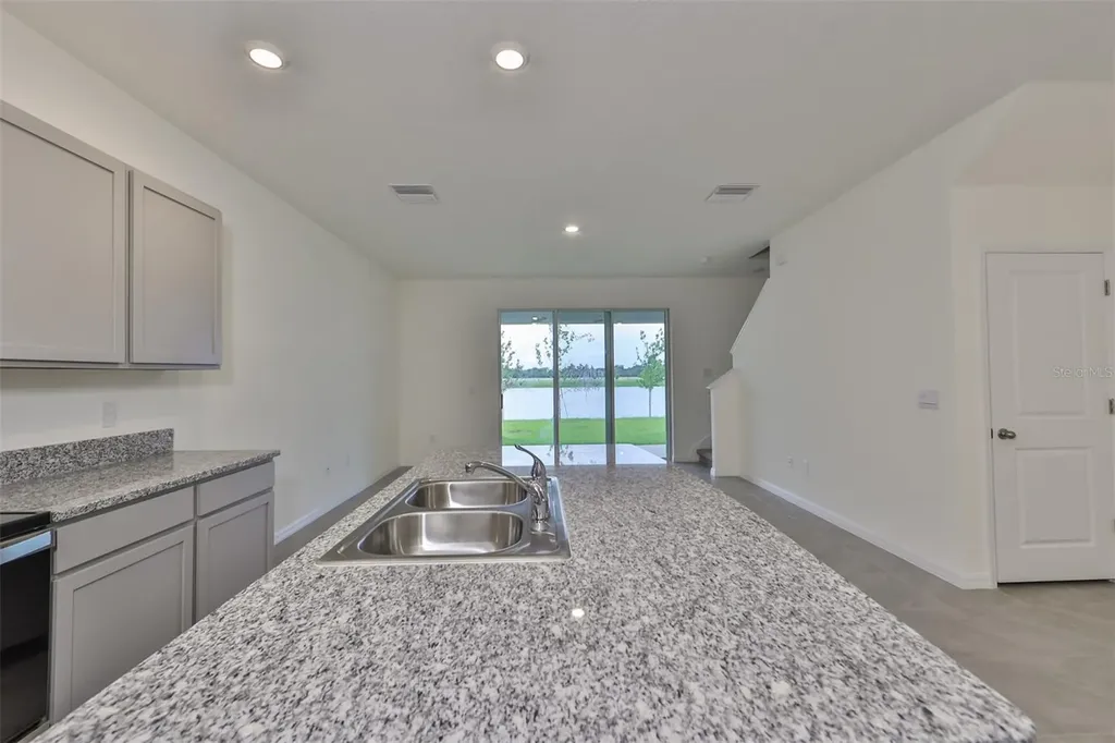 233 Mangrove Shade Circle Apollo Beach FL 33572