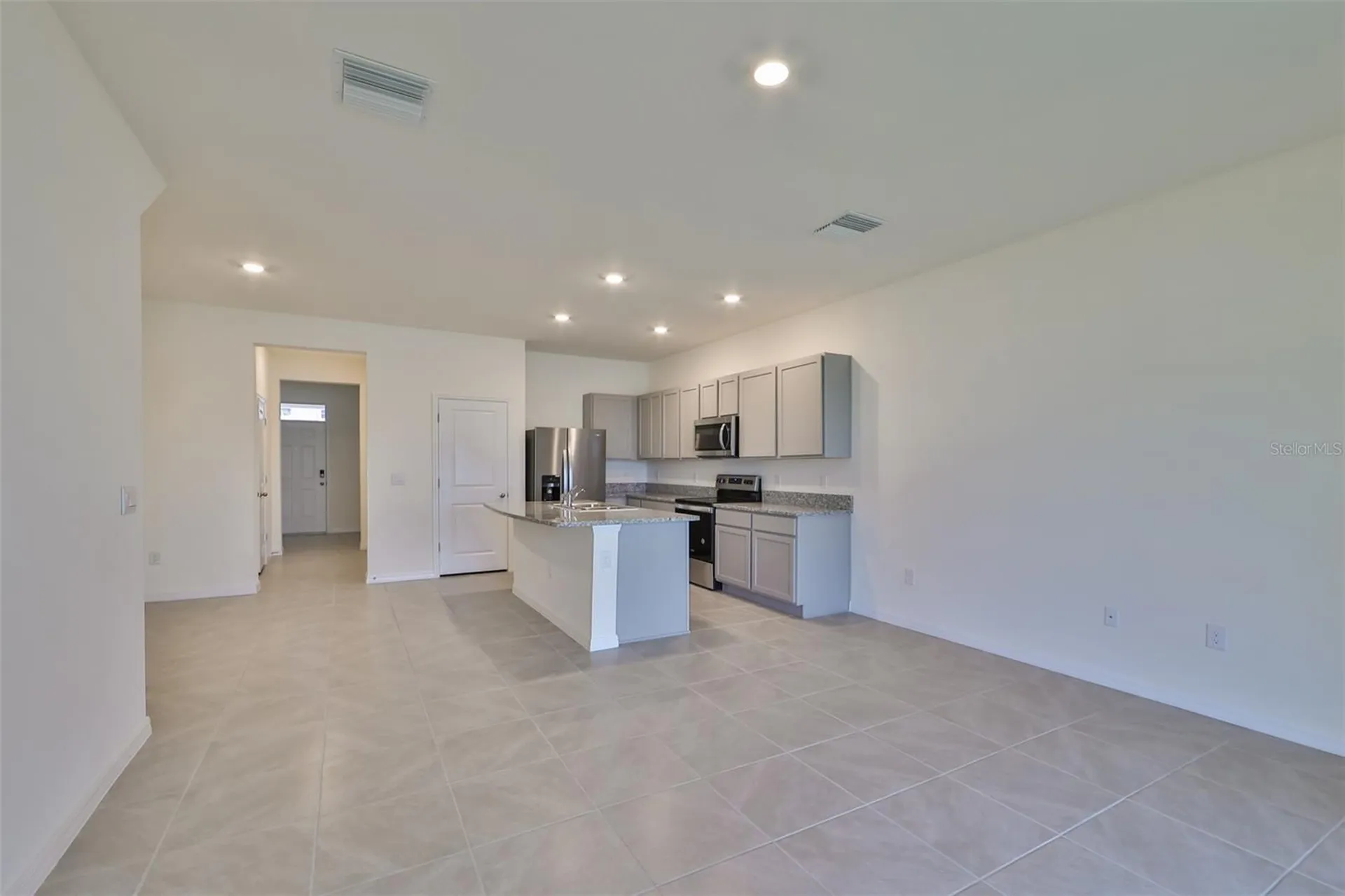 233 Mangrove Shade Circle Apollo Beach FL 33572