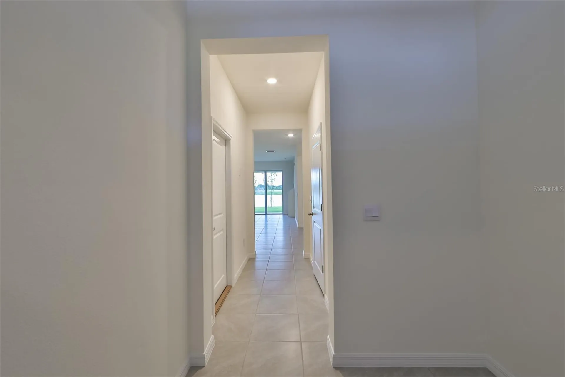 233 Mangrove Shade Circle Apollo Beach FL 33572