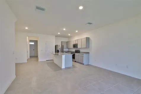 233 Mangrove Shade Circle Apollo Beach FL 33572