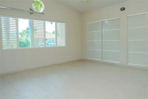 302 Camino De Los Cedros Dorado PR 00646