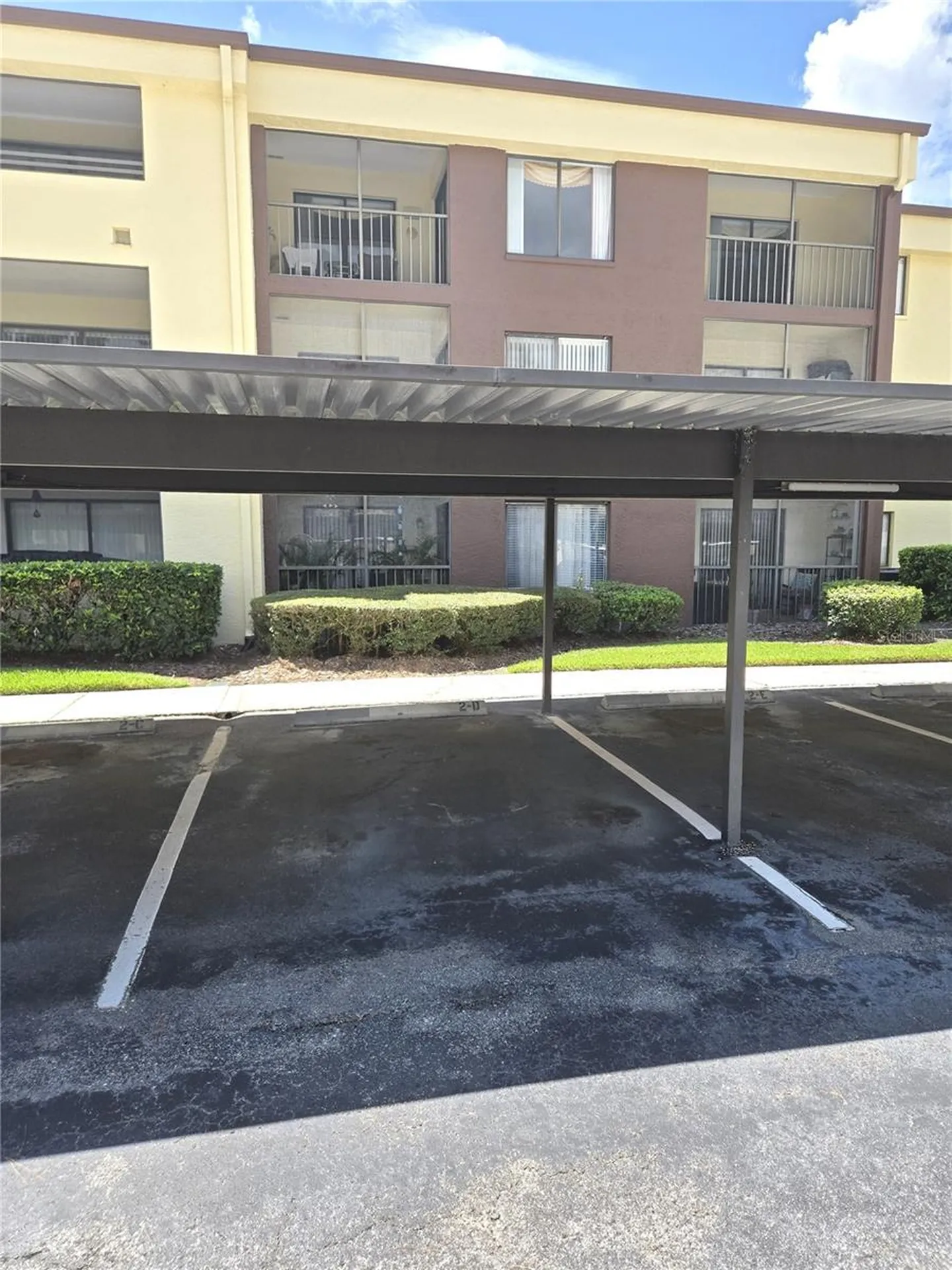 13604 S Village Drive Tampa FL 33618