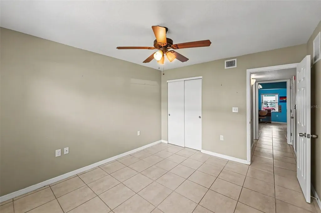 5855 18th Street N St Petersburg FL 33714