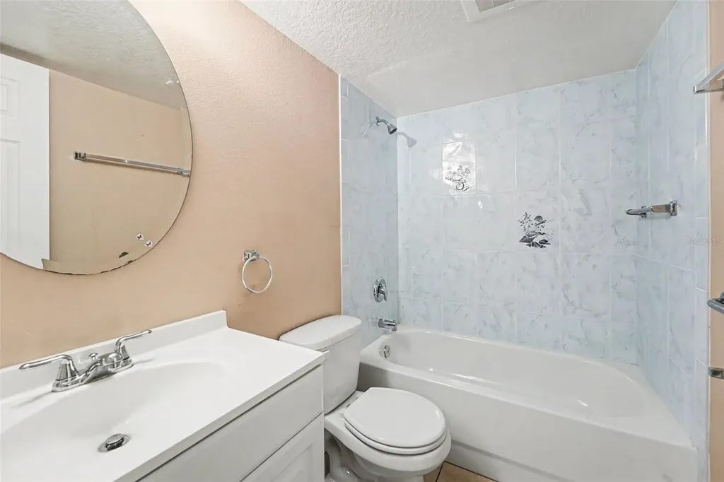 5855 18th Street N St Petersburg FL 33714