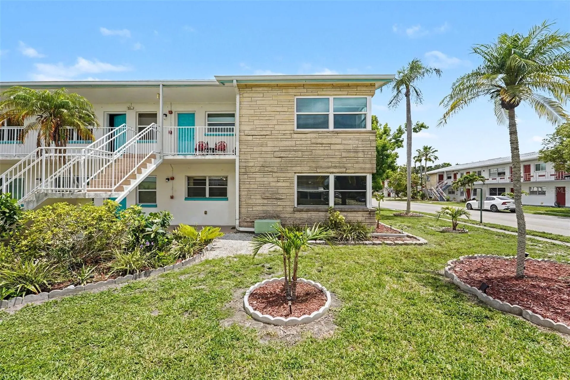 5855 18th Street N St Petersburg FL 33714